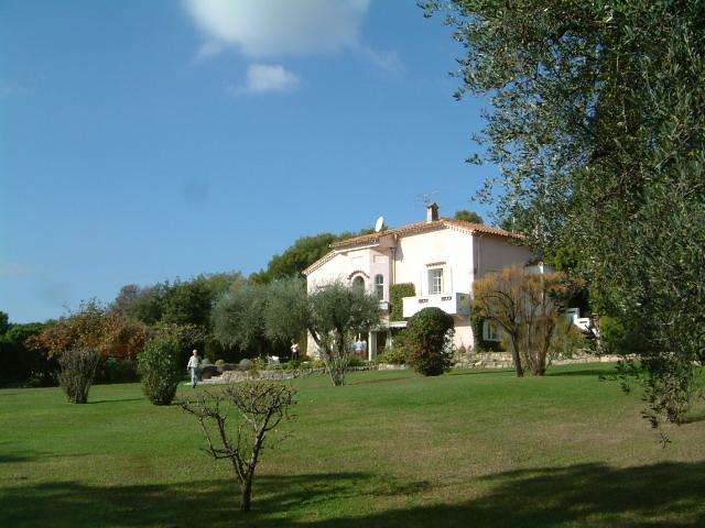 France – Côte d'azur –  – Clos Notre Dame*